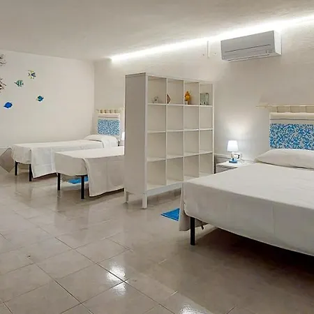 Apartament Cala Paradiso *